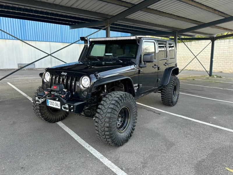 Jeep Wrangler Unlimited JK 2.8CRD 2010, MANUAL - foto 1