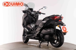 YAMAHA XMAX 300
