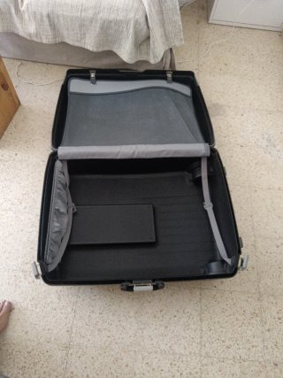 Maleta Samsonite grande con ruedas