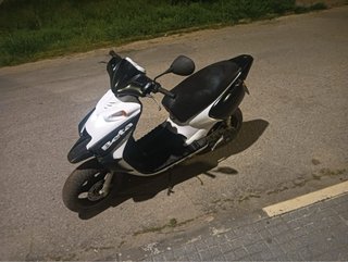 Beta Ark 49cc Scooter