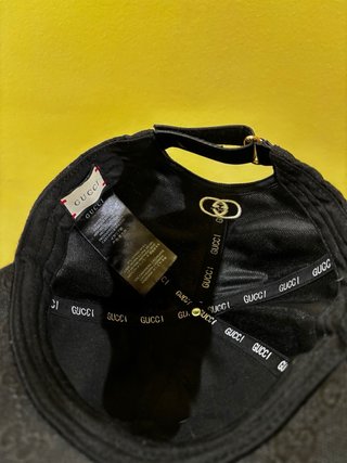 Berretto Gucci Nero GG Monogram