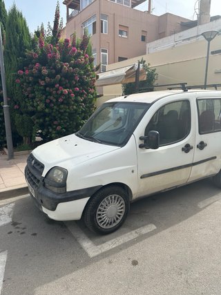 Furgoneta en buen estado – 500 € negociables