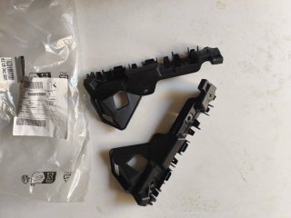 Soporte Parachoques Renault Traffic 620504350R