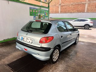 Peugeot 206 2005