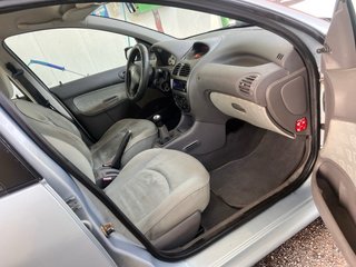 Peugeot 206 2005