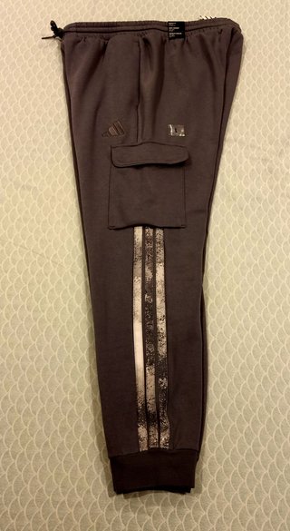 Pantalón Cargo Adidas Hombre gris/Plata