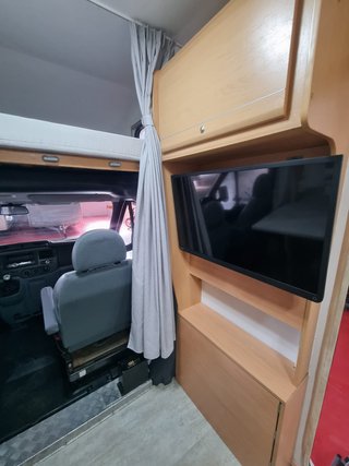 Autocaravana Capuchina Roller Team