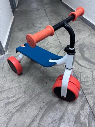Triciclo infantil 3 ruedas azul naranja decathlon
