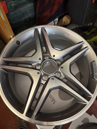 Llantas AMG 18  mercedes 2 unidades