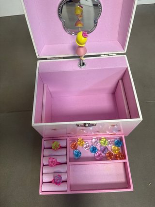 Caja de música infantil con bailarina