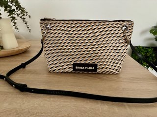Bolso Bimba y Lola beige y negro
