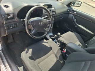 Toyota Avensis 2005