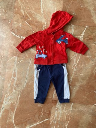 Conjunto chándal bebé rojo y azul