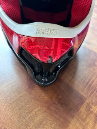 Casco Bluegrass Brave MTB + Mascherina