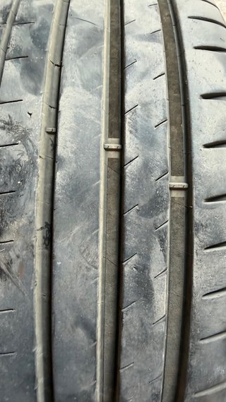 Michelin Pilot Sport 4S 235/35 ZR19