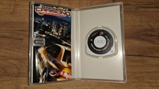Lote 10 Giochi PSP: Gran Turismo, GTA, Hellboy...
