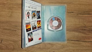 Lote 10 Giochi PSP: Gran Turismo, GTA, Hellboy...