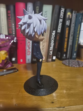 Figura Qposket Satoru Gojo