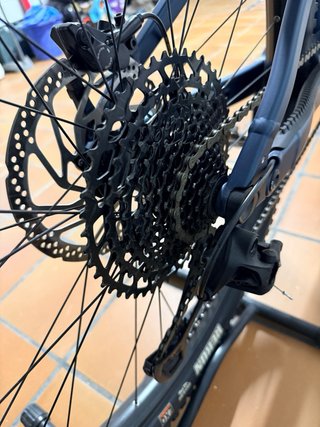 Bicicleta Eléctrica Scott Strike 930