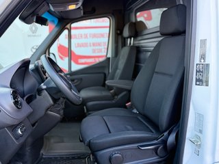 Mercedes-Benz Sprinter L5H2 2.0 170CV 2024