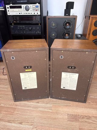 Altavoces Sansui SP-55A