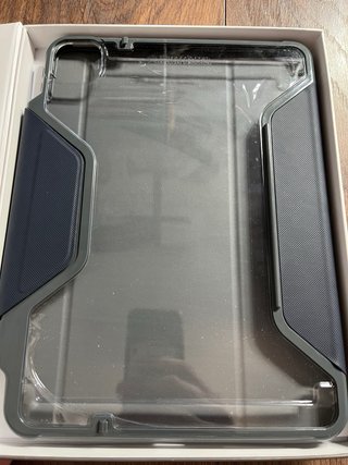 Funda STM Rugged Plus iPad Pro 11 Nueva