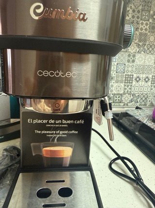 Cafetera Cecotec Cumbia cafelizzia 890 gris