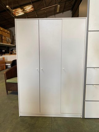Armario Blanco IKEA 3 Puertas