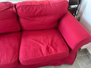 Sofá de tela rojo 1,70m