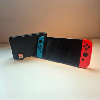 Nintendo Switch Completa + Accessori + Gioco FC25
