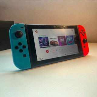 Nintendo Switch Completa + Accessori + Gioco FC25