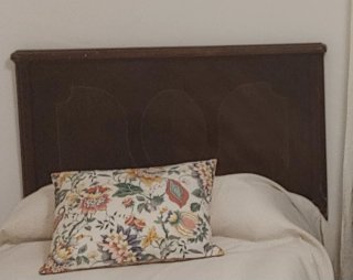 Cabecero de madera antiguo 90cm