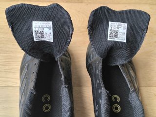Botas de fútbol Adidas Copa Negras y Doradas