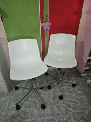 2 Sillas de Oficina Modernas