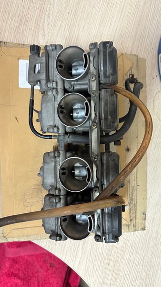 Kawasaki Zephyr 550 + Despiece
