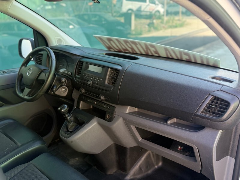 Opel Vivaro 2021, foto 24
