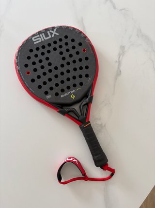 Pala Pádel Siux Electra 2026 Pro Roja/Negra