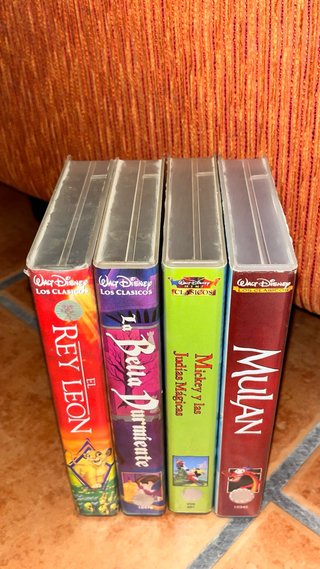 4 VHS Disney Clásicos (Español)
