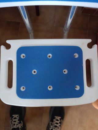 Silla ortopédica para la ducha