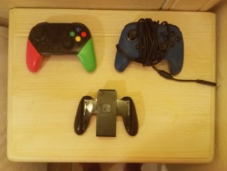 Nintendo Switch+Dock+7 Giochi+2 Controller