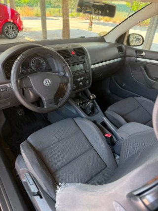 Volkswagen Golf 2005