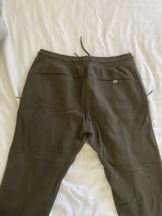 Pantalones Jogger Verde Oliva. Pull&bear. Talla L