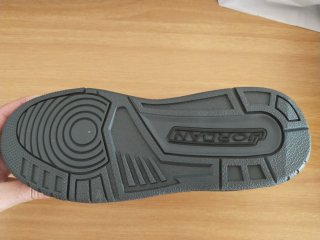 Zapatillas Jordan Grises