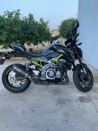 Kawasaki Z900 A2 Negra y Verde