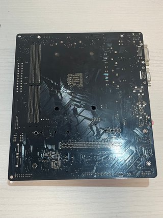 Lote Ryzen 5 2400G + Placa ASRock A320M-DVS