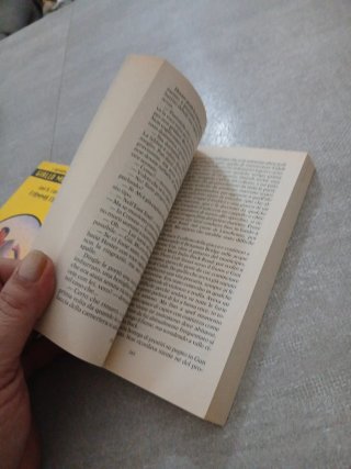 2 Libri Giallo Mondadori: Joe R. Lansdale, Anne Pe