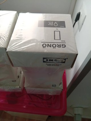 Lámpara de mesa IKEA GRÖNÖ blanca