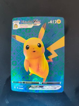 Carta Pokémon Pikachu VMAX Ultra Rara