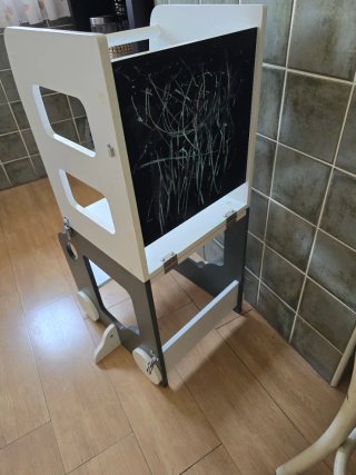 Torre de aprendizaje infantil