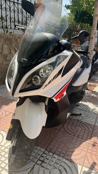 Kymco Super Dink 300i
